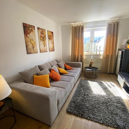 Schoelerberg Apartment Mit Tiefgaragenparkplatz Und Kingsize-Bett ออสนาบรึค ภายนอก รูปภาพ
