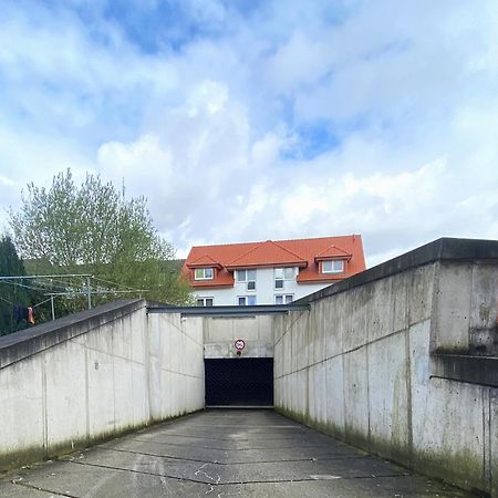 Schoelerberg Apartment Mit Tiefgaragenparkplatz Und Kingsize-Bett ออสนาบรึค ภายนอก รูปภาพ